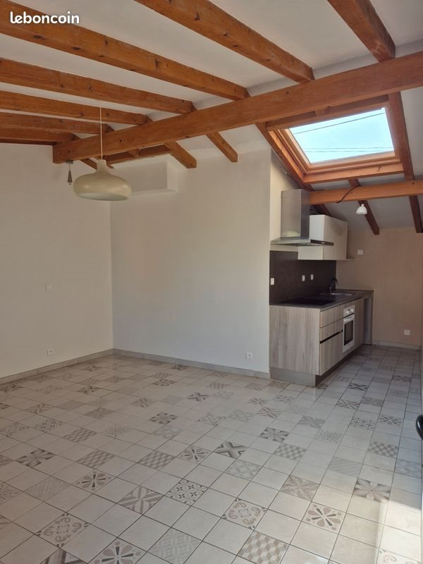 Appartement à louer, 65m², Berson