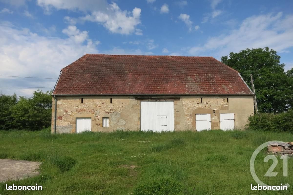 Maison à louer, 167m², Cosne-d'Allier
