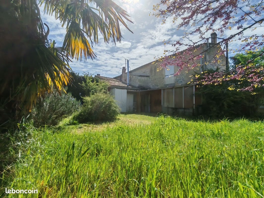 Maison à vendre, 140m², Villeneuve-la-Comtesse