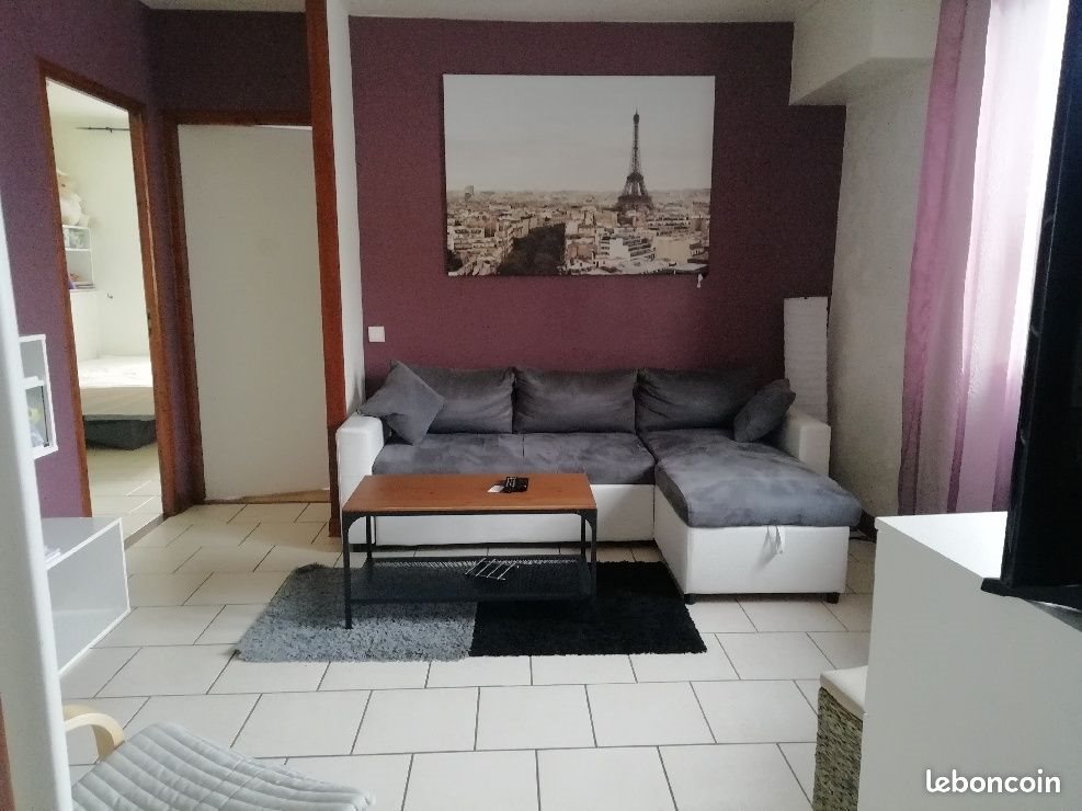 Appartement à louer, 50m², Sombernon