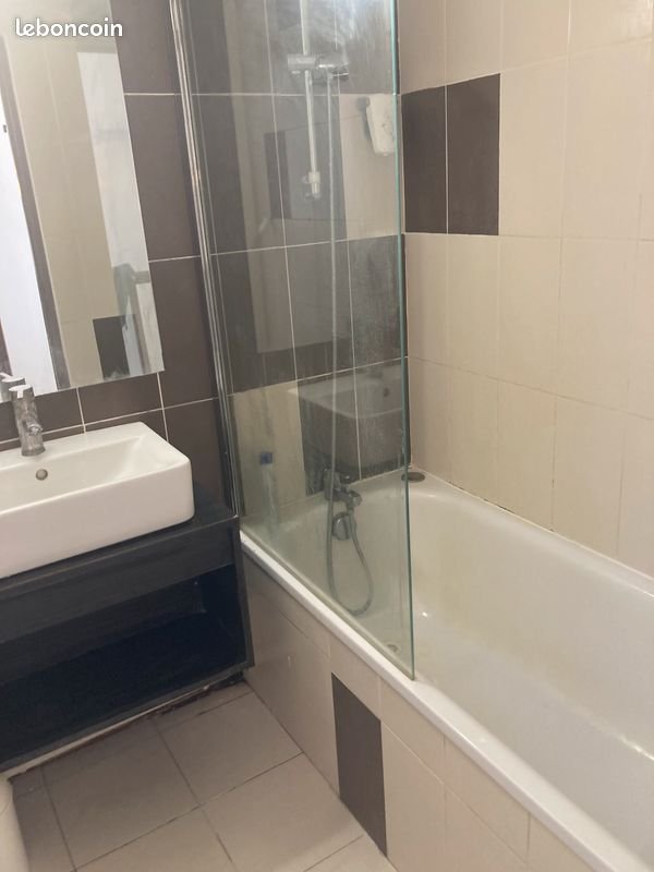 Appartement à louer, 45m², Arles