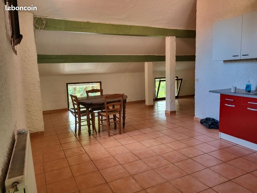 Maison à louer, 90m², Pelleautier