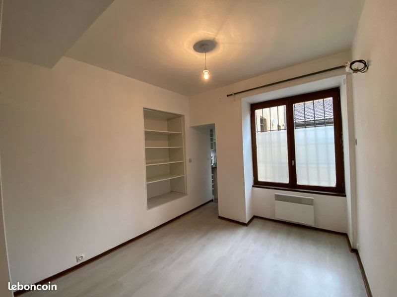 Appartement à louer, 21m², Nevers