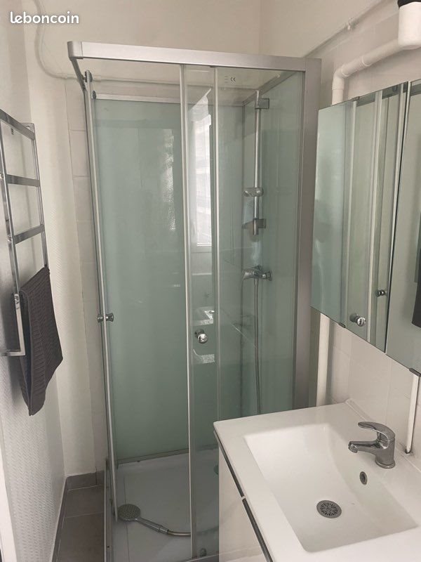 Appartement à louer, 27m², Clichy