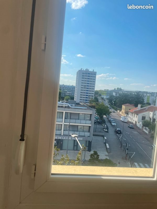 Appartement à louer, 49m², Roanne