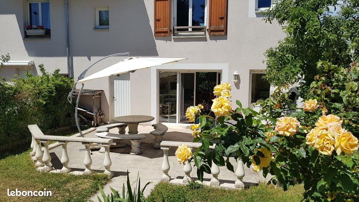 Maison à louer, 130m², Valleiry