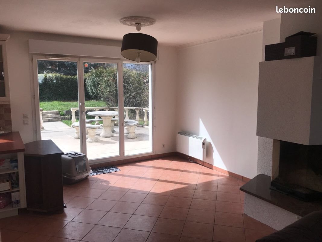 Maison à louer, 130m², Valleiry