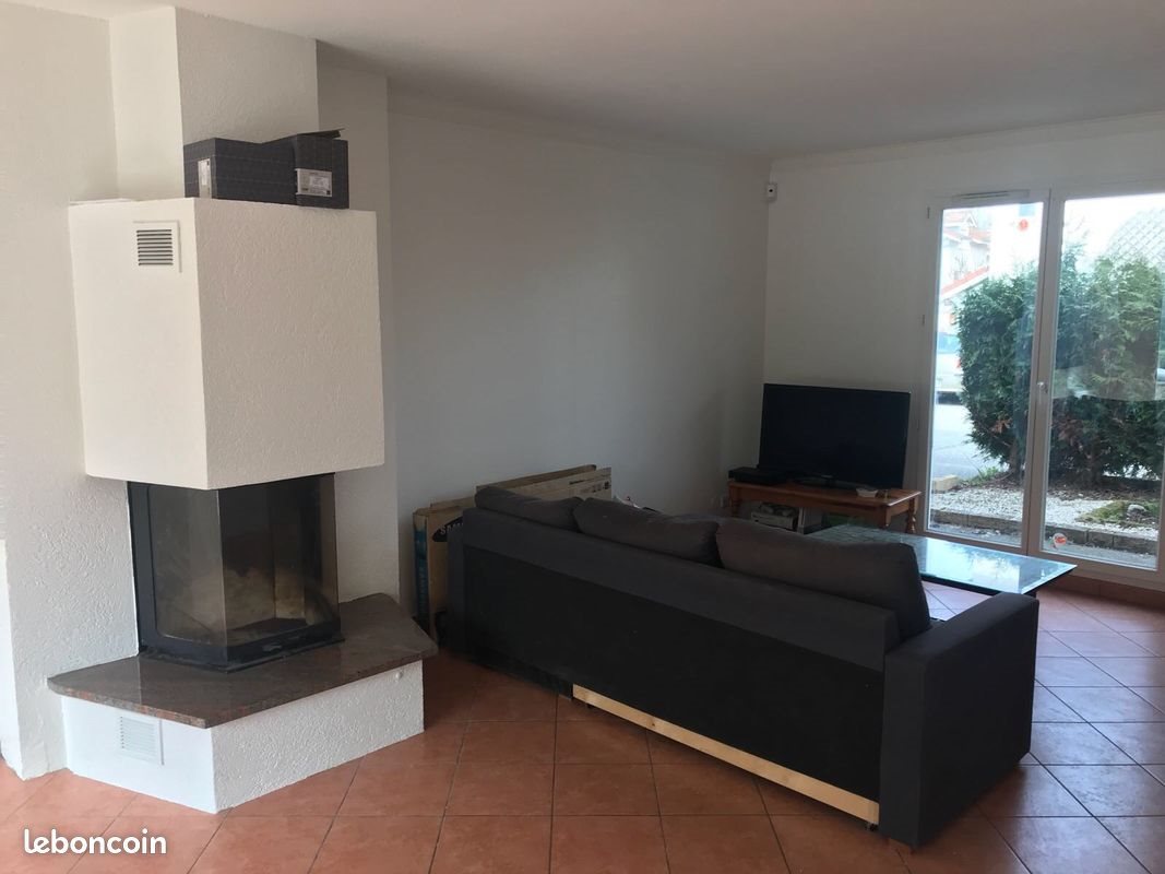 Maison à louer, 130m², Valleiry