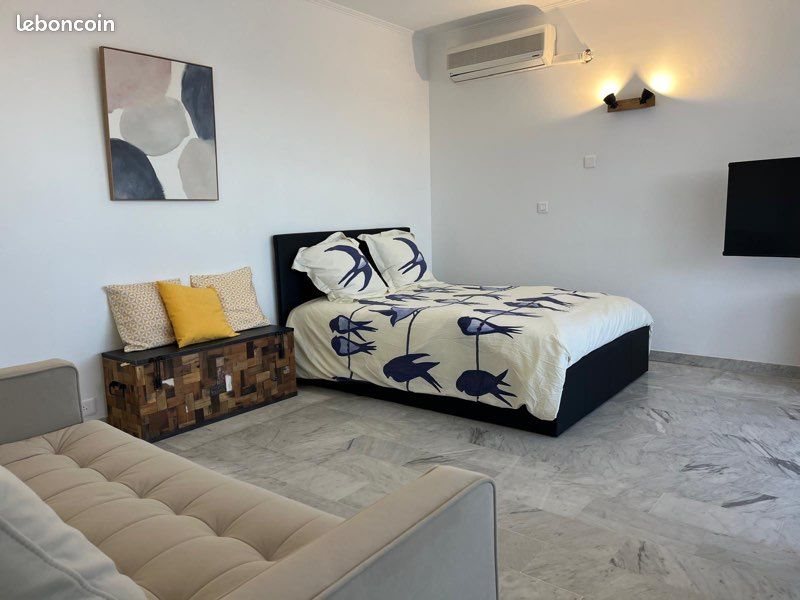 Appartement à louer, 29m², Vallauris