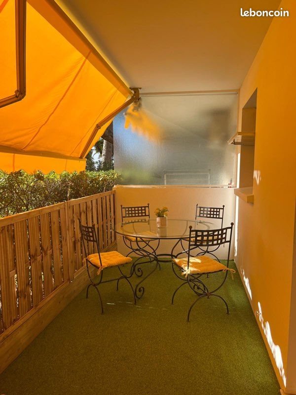 Appartement à louer, 29m², Vallauris