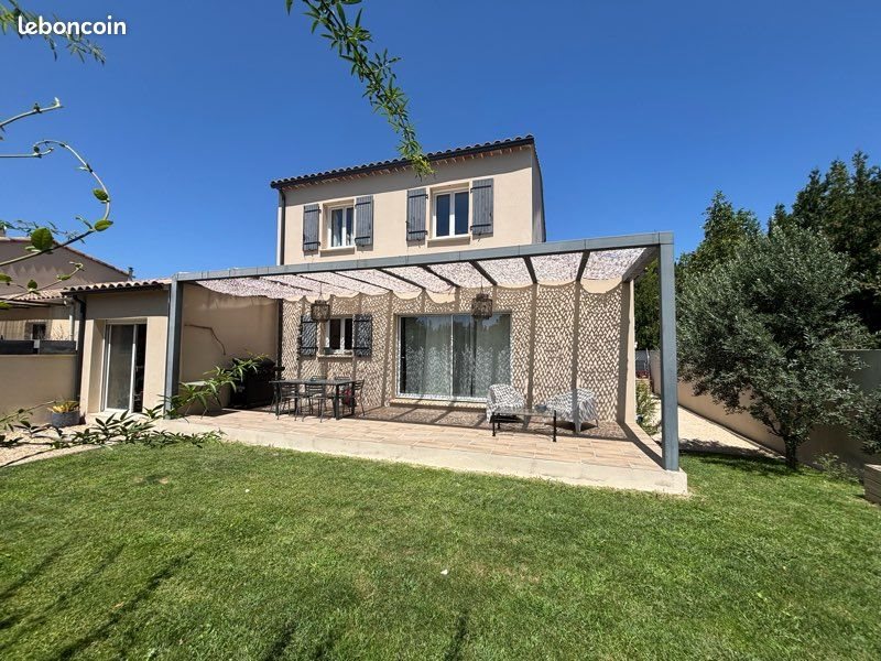 Maison à vendre, 104m², Caumont-sur-Durance