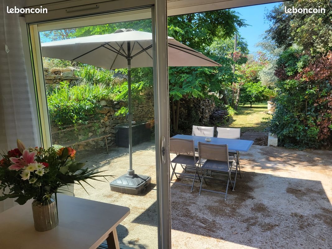 Appartement à louer, 27m², Nîmes