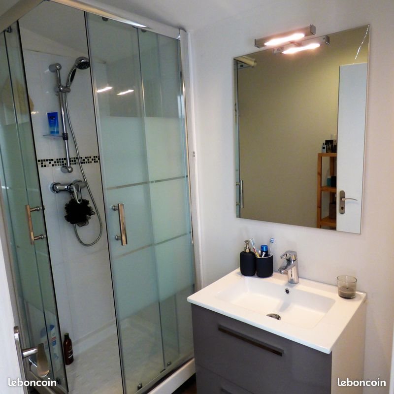 Appartement à louer, 27m², Nîmes
