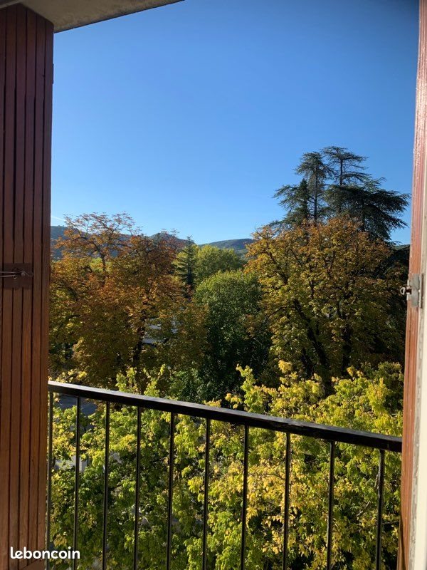 Appartement à louer, 30m², Gréoux-les-Bains