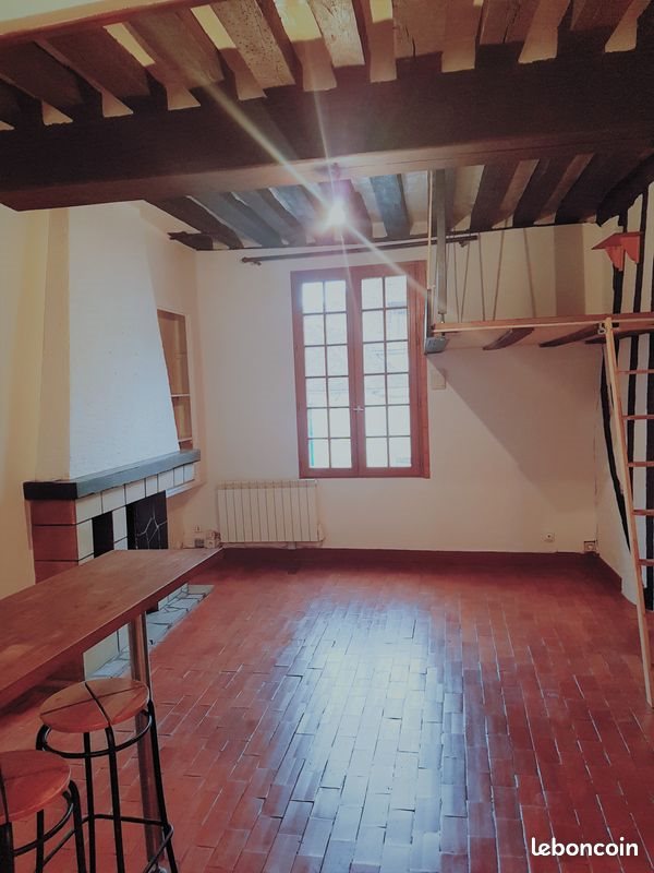Appartement à louer, 25m², Auxerre