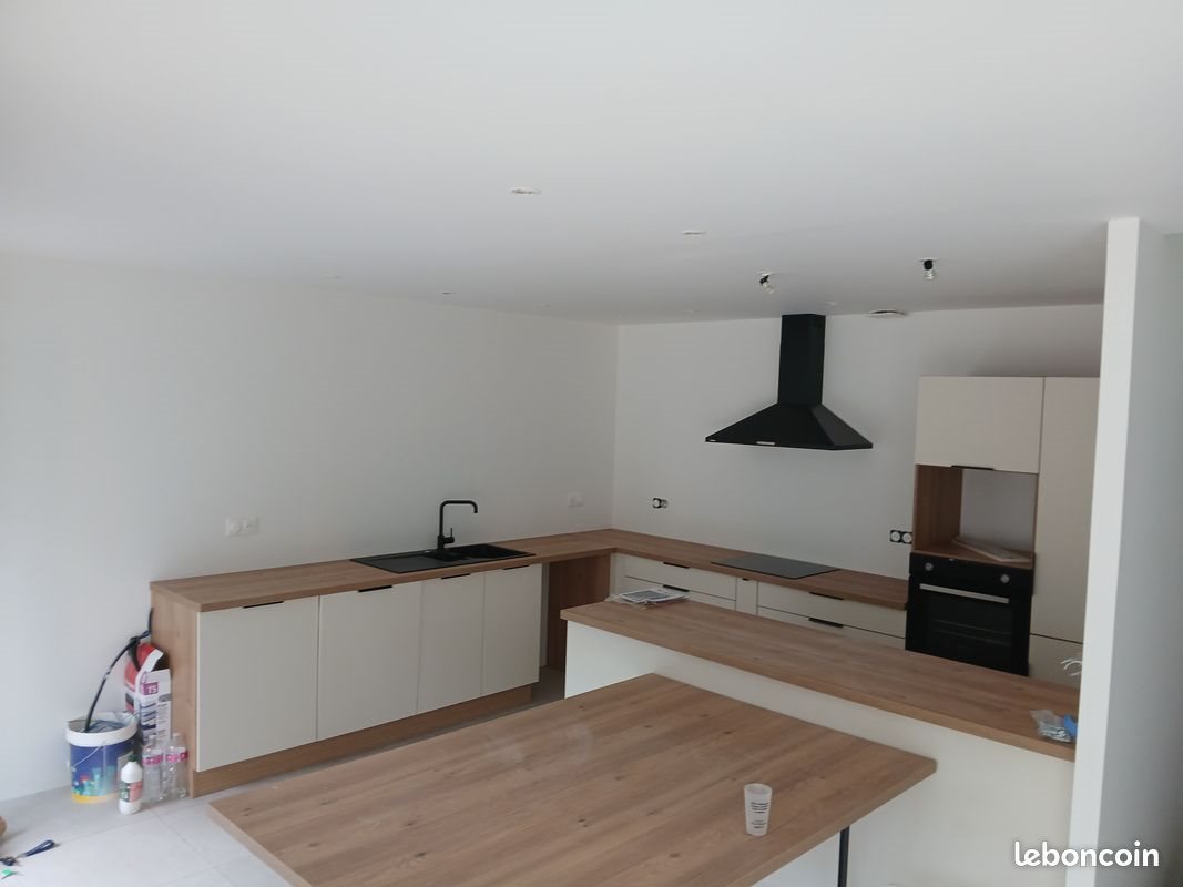 Maison à louer, 120m², Prat