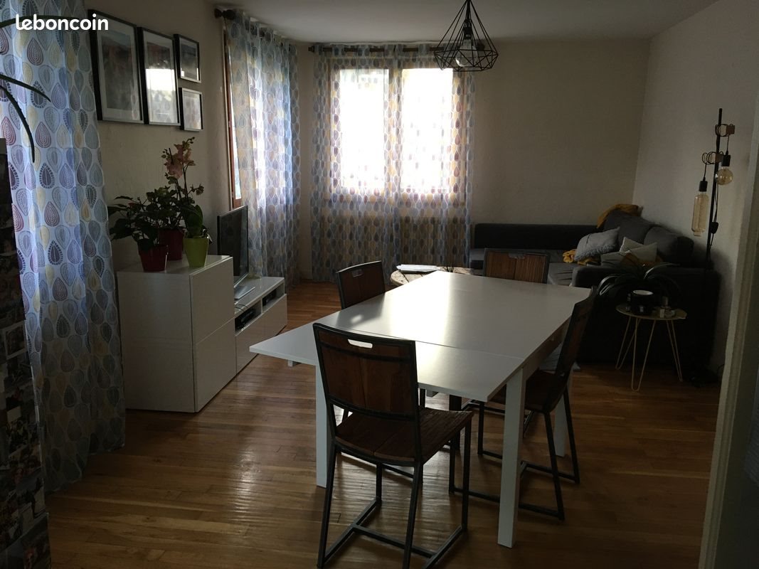 Appartement à louer, 76m², La Roche-sur-Foron