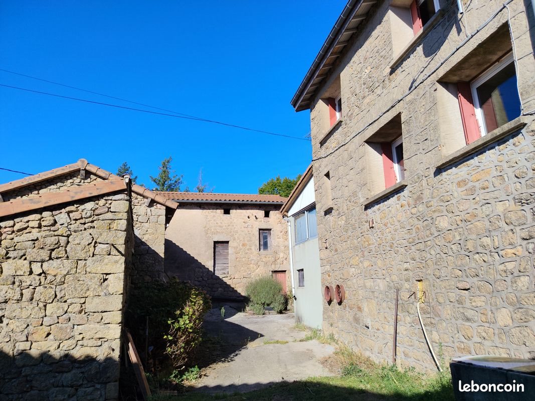Maison à vendre, 96m², Chalencon