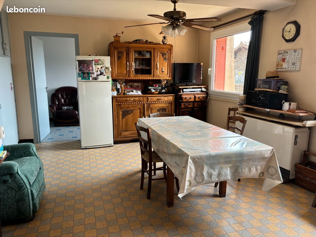 Maison à vendre, 96m², Chalencon