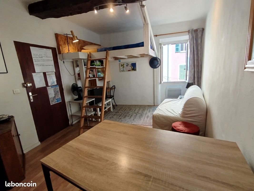 Appartement à louer, 23m², Ajaccio