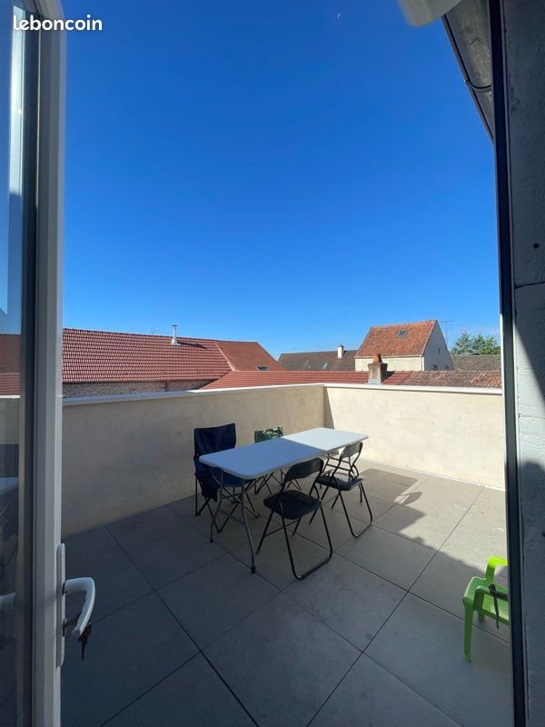 Appartement à louer, 64m², Saint-Loup-Géanges