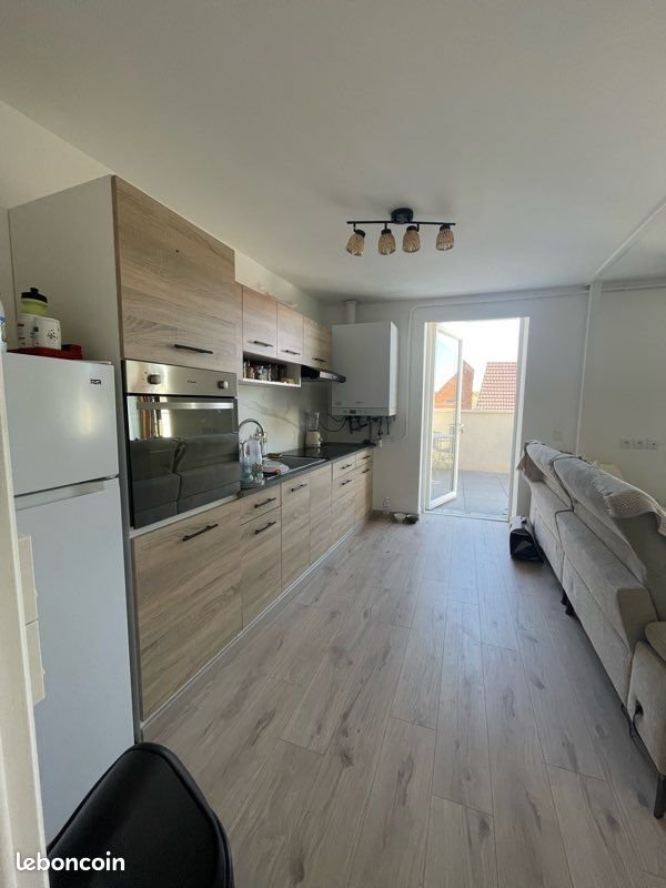 Appartement à louer, 64m², Saint-Loup-Géanges