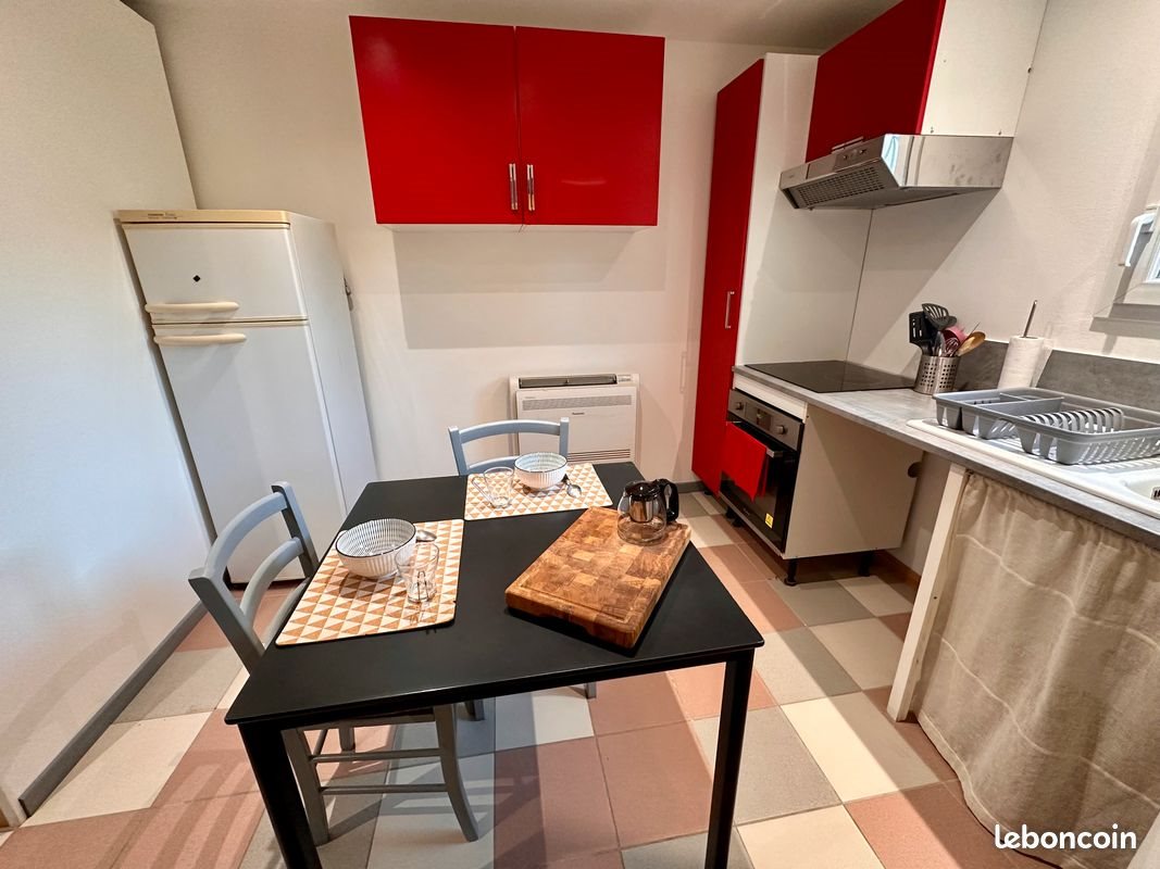 Maison à louer, 13m², Vézénobres