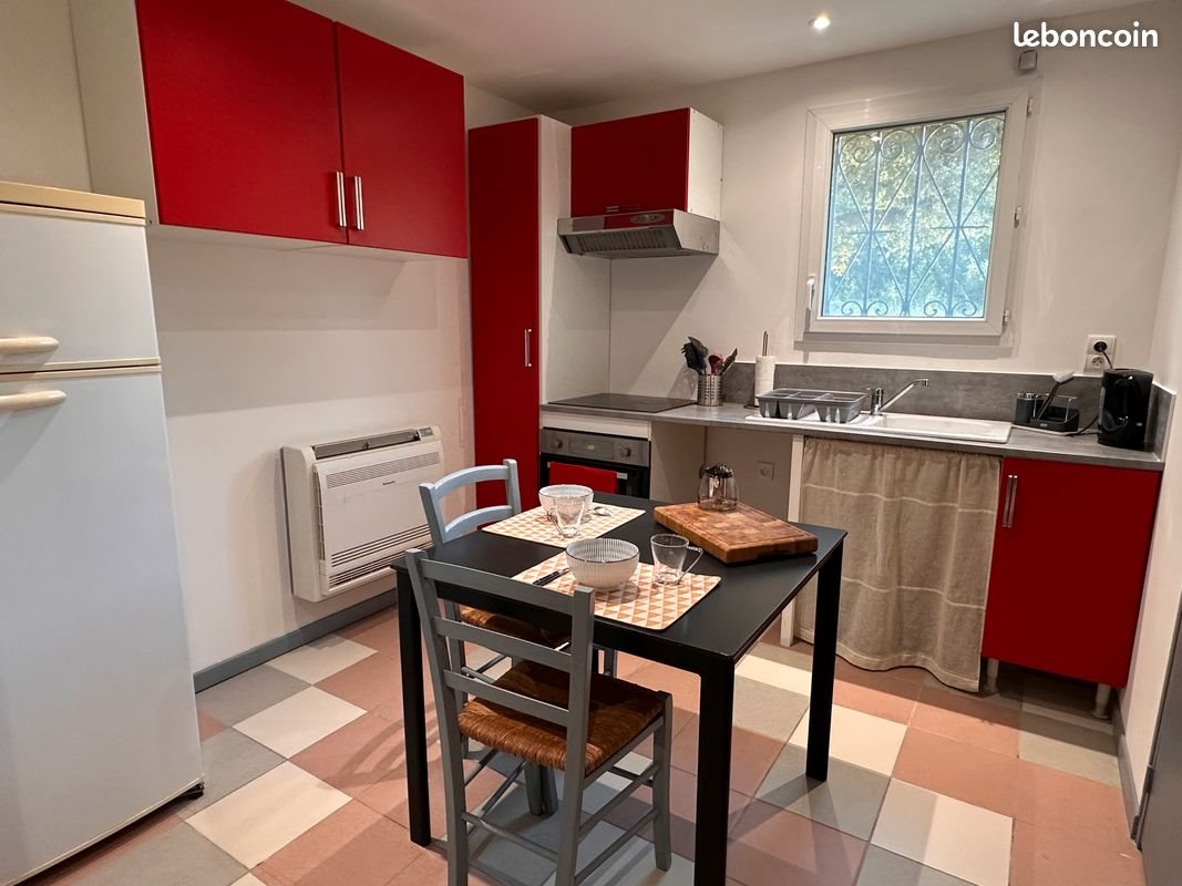 Maison à louer, 13m², Vézénobres