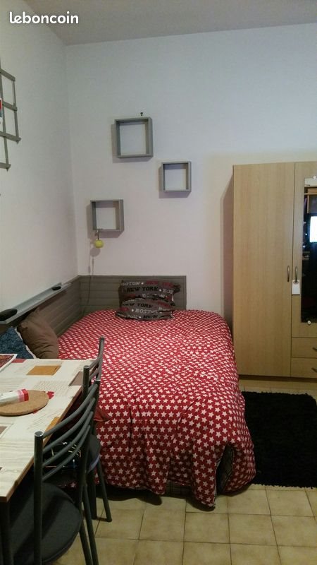 Appartement à louer, 17m², Angoulême