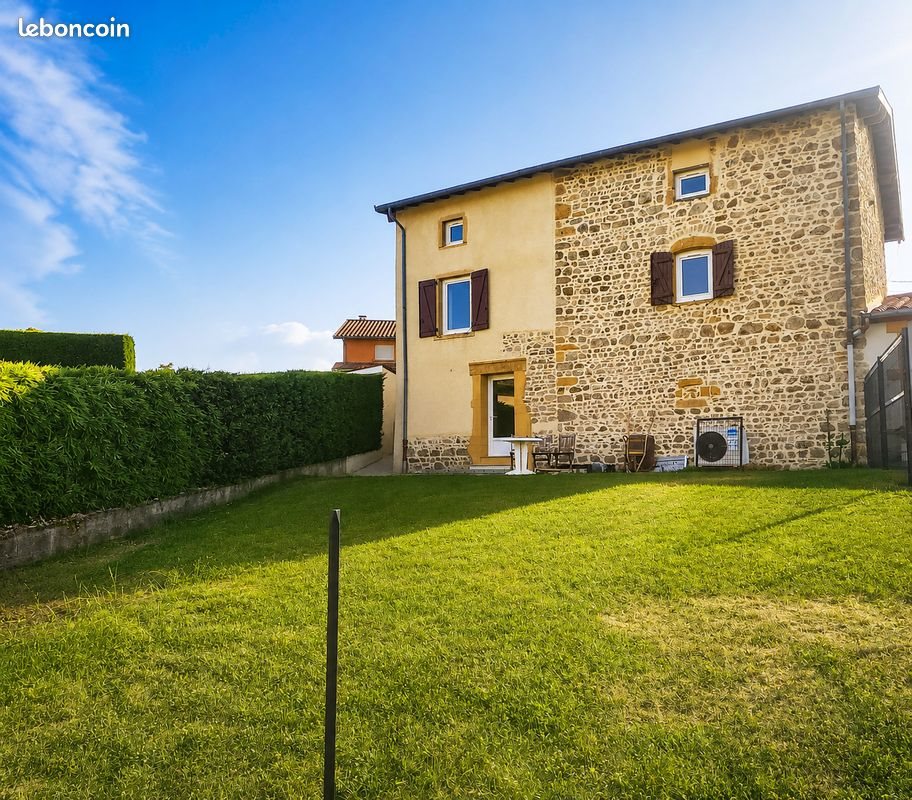 Maison à louer, 153m², Sarcey