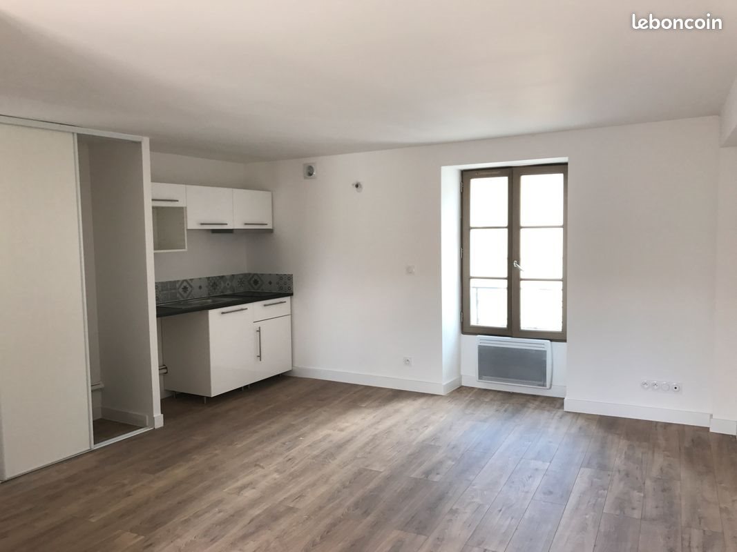 Appartement à louer, 28m², Etréchy