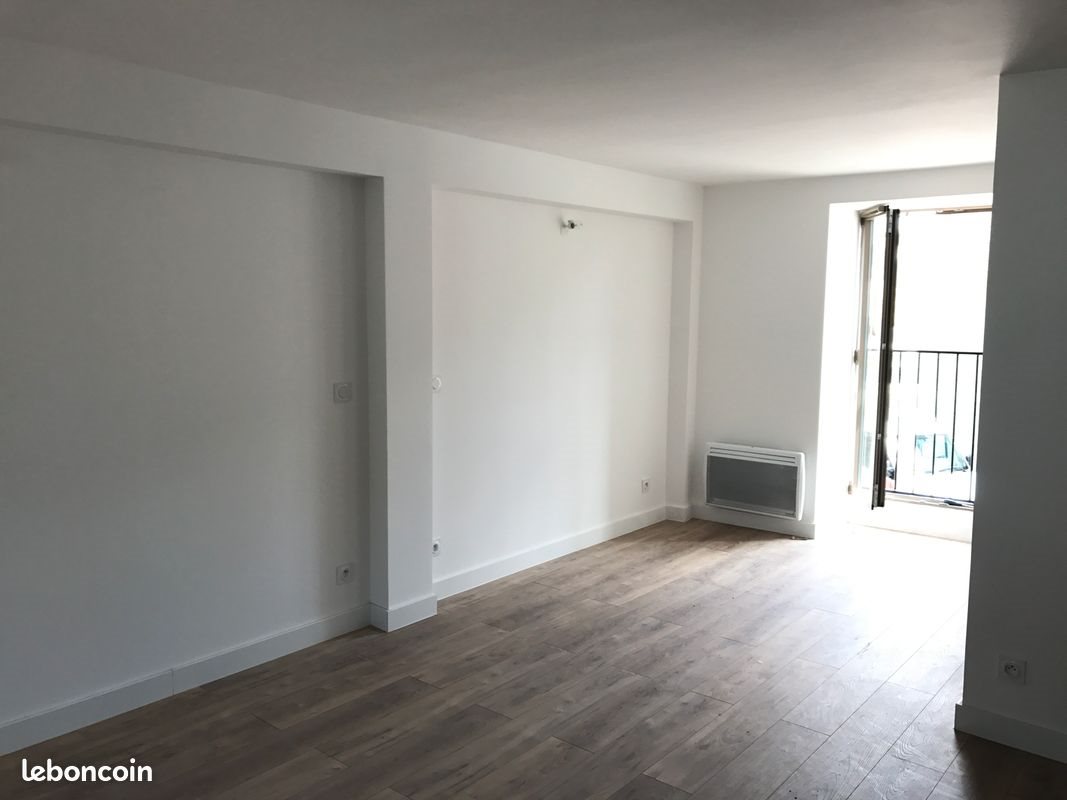 Appartement à louer, 28m², Etréchy