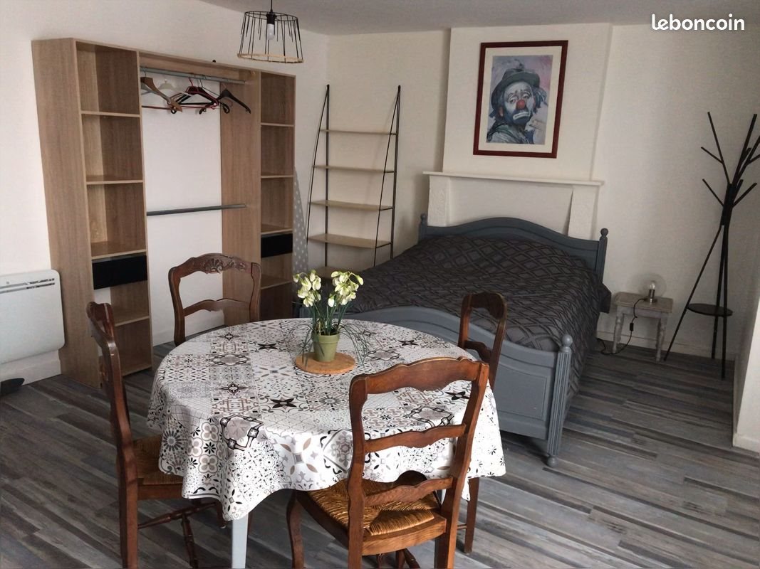 Appartement à louer, 19m², Saint-Hilaire-du-Harcouët
