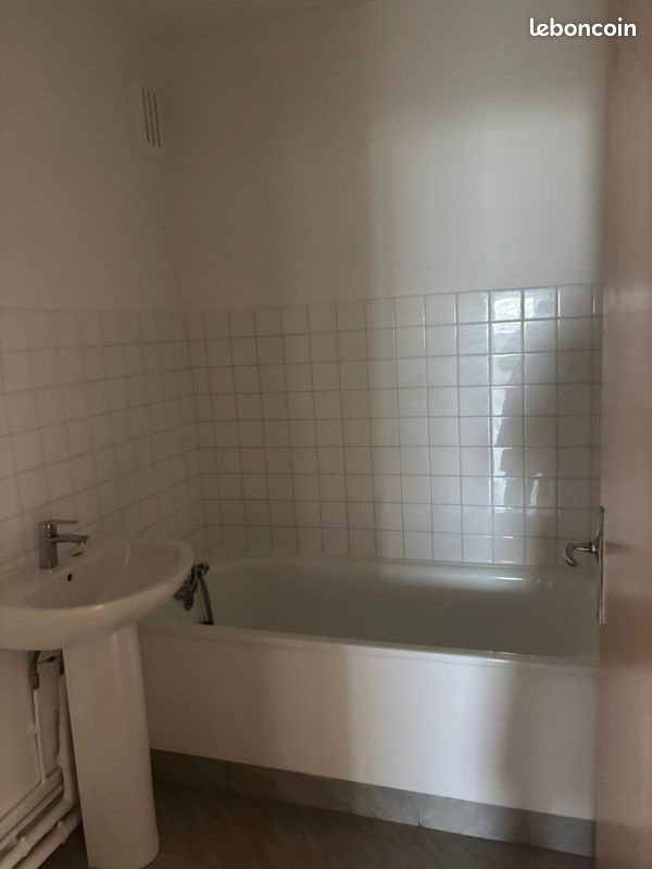 Appartement à louer, 12m², Osny
