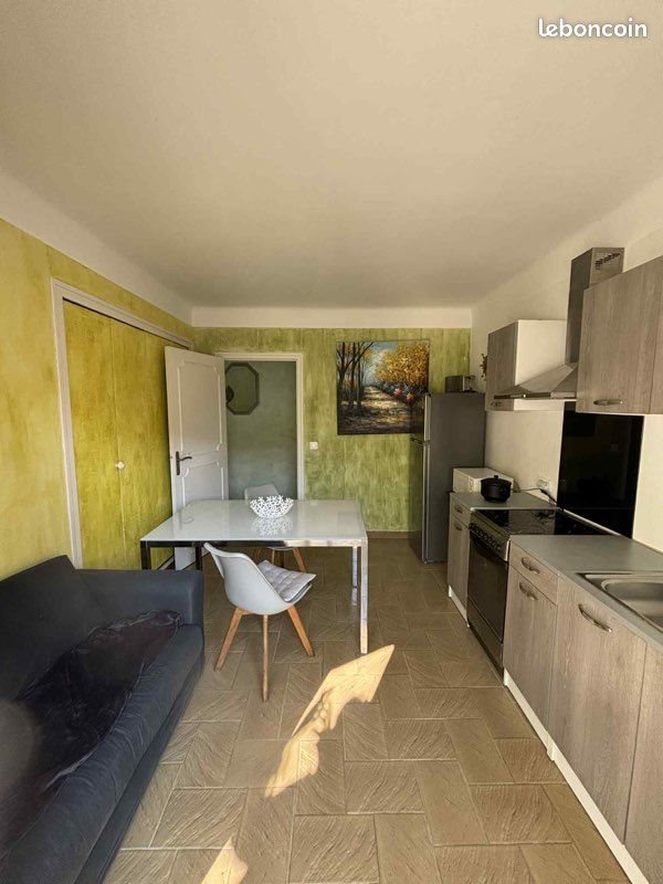 Maison à louer, 32m², Saint-Estève