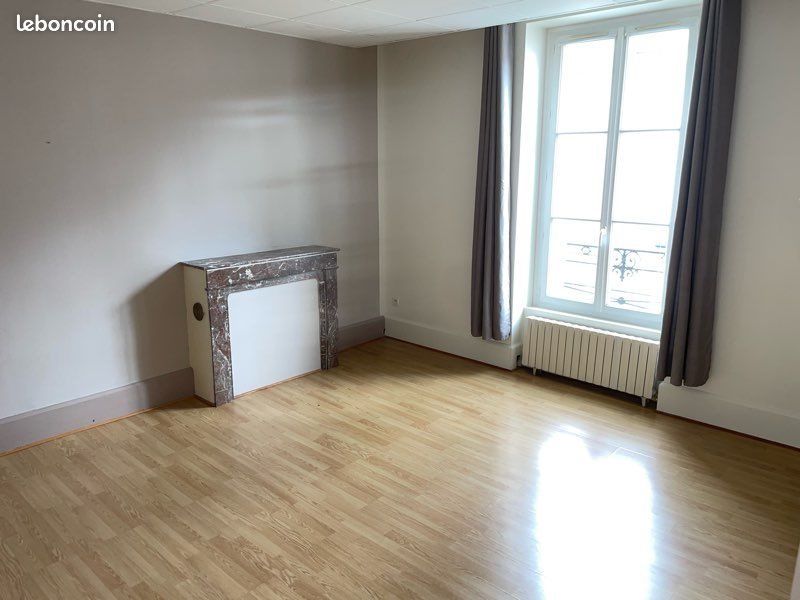 Appartement à louer, 65m², Châteaudun