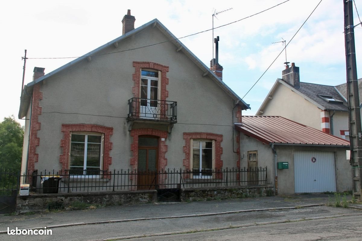 Appartement à louer, 91m², Guéret