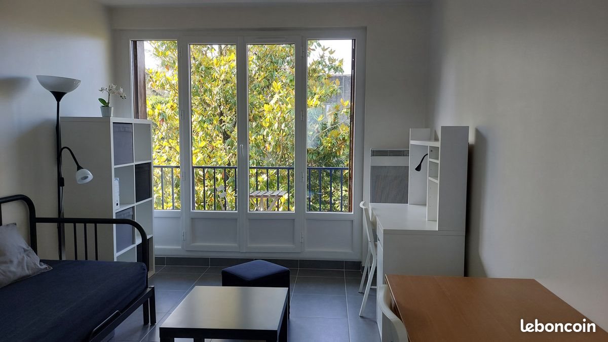 Appartement à louer, 17m², L'Haÿ-les-Roses