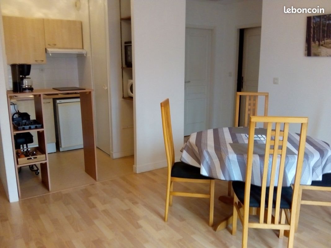 Appartement à louer, 44m², Rochefort