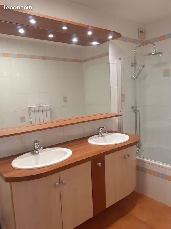 Appartement à louer, 93m², Saint-Jean-de-Maurienne