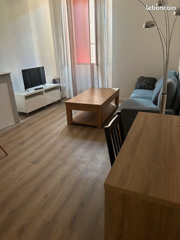 Appartement à louer, 42m², Ollioules