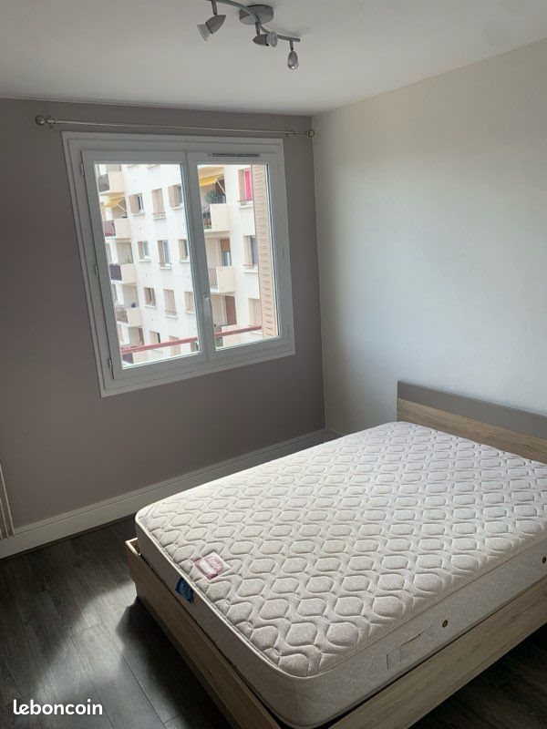 Appartement à louer, 55m², Moulins