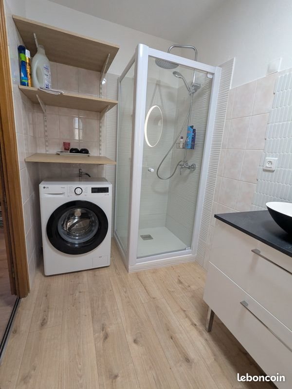 Appartement à louer, 40m², Antibes