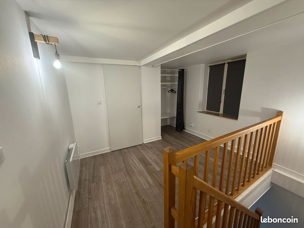 Appartement à louer, 25m², Charleville-Mézières