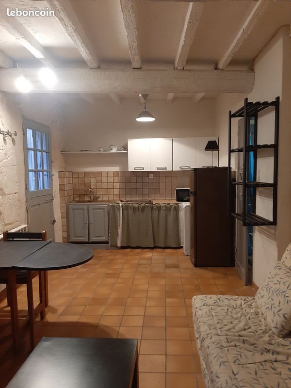 Appartement à louer, 24m², Arles