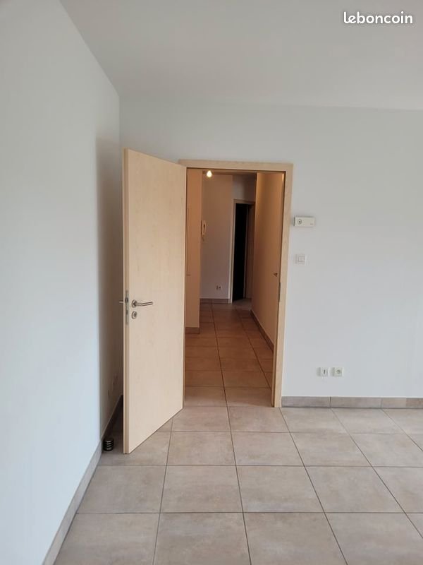 Appartement à louer, 70m², Landser