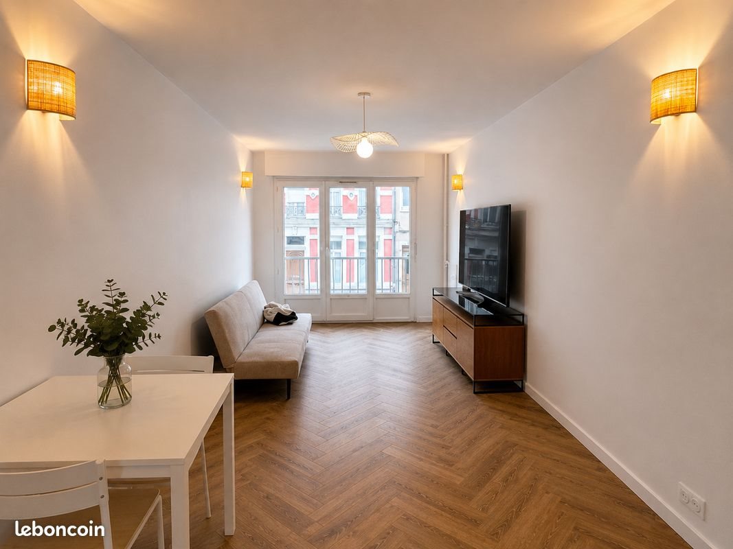 Appartement à louer, 45m², Lille