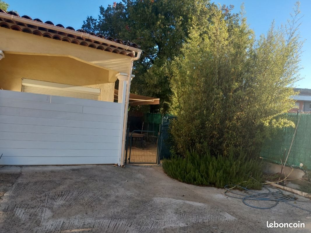 Appartement à louer, 40m², Montauroux