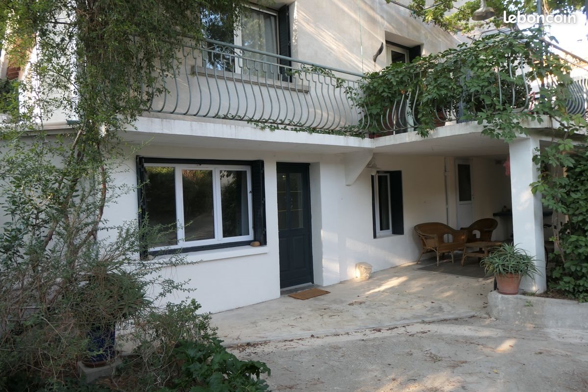 Appartement à louer, 30m², Nîmes