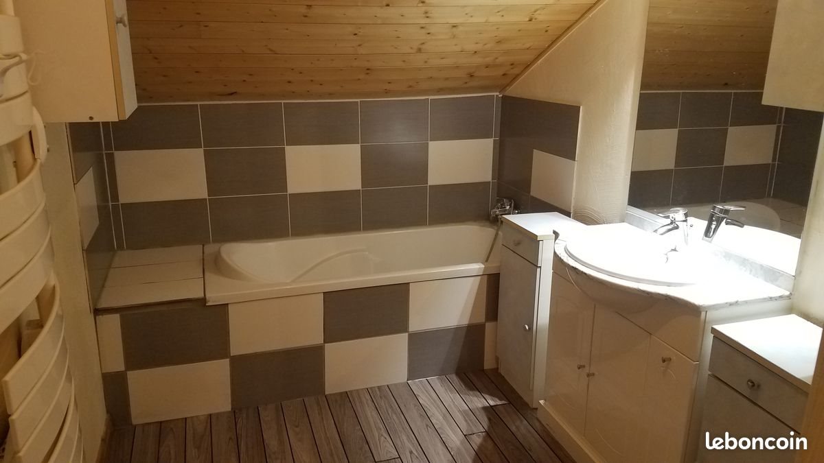 Appartement à louer, 120m², Flangebouche